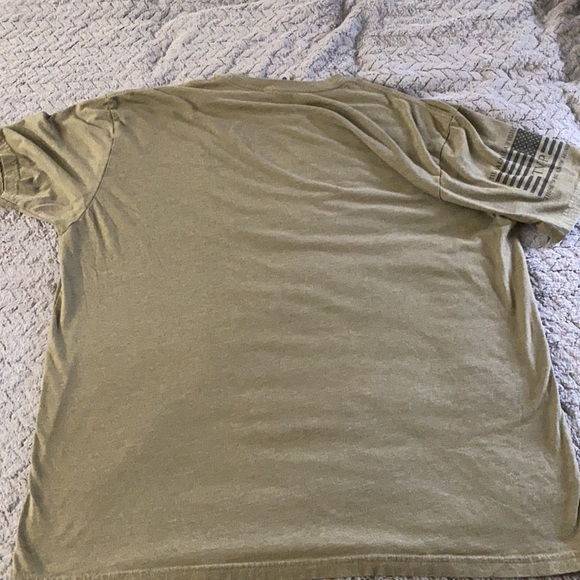 Olive Green XXL Distressed Flag shirt - Picture 5 of 5